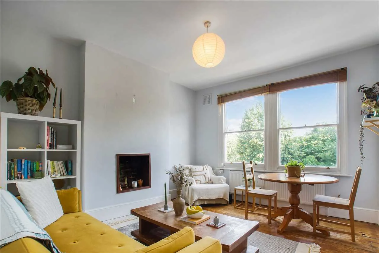 Tufnell Park Road, London, photo 11