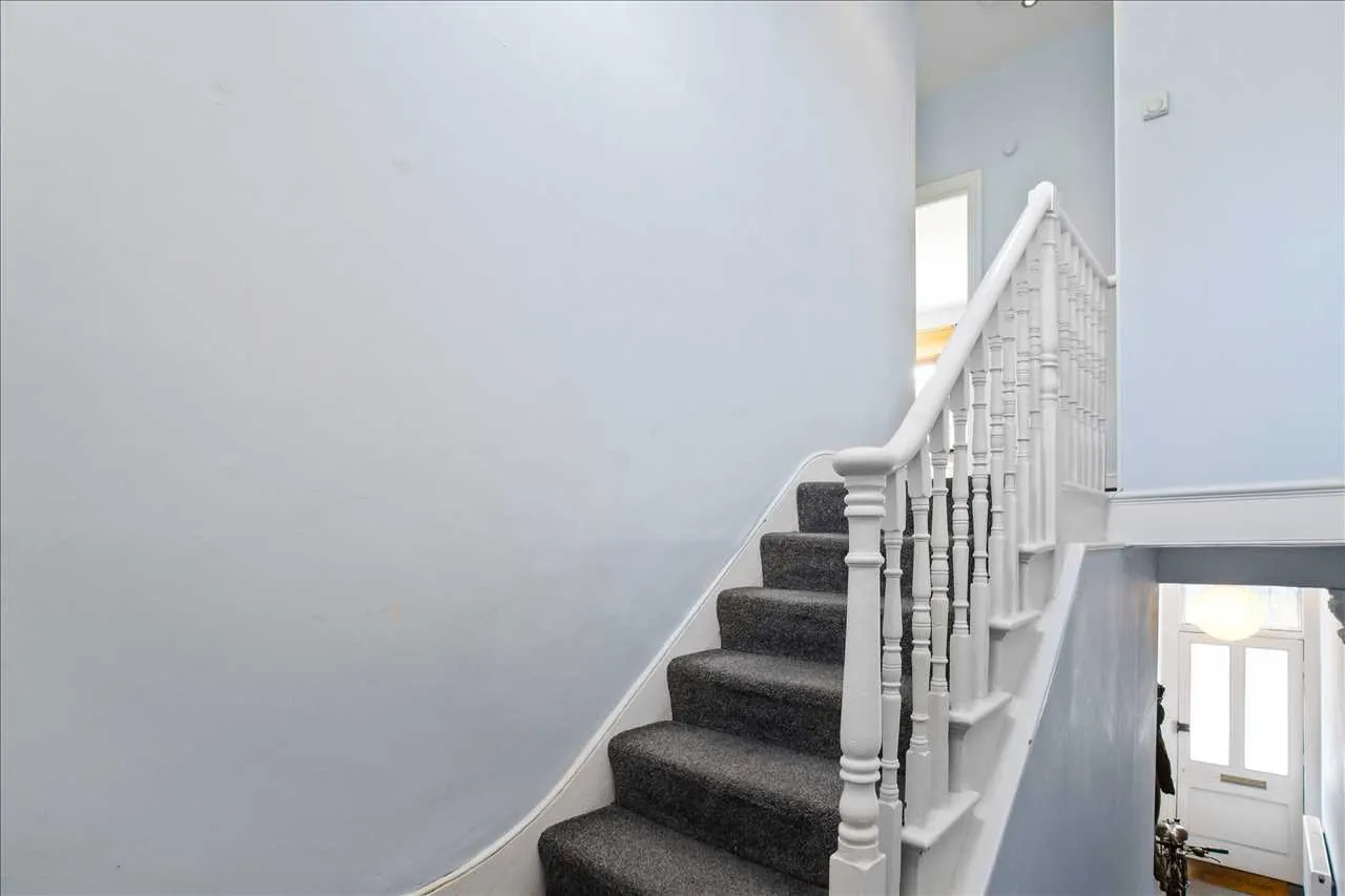 Tufnell Park Road, London, photo 14