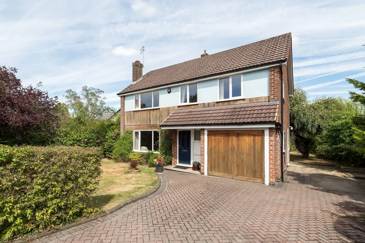 4 bed house for sale, Legh Road, Macclesfield
