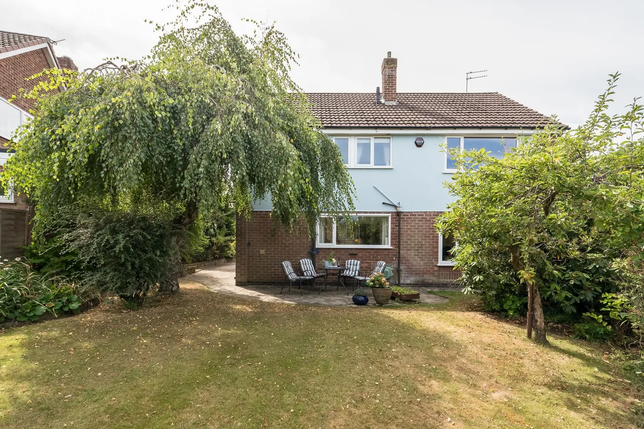 Legh Road, Macclesfield, photo 16