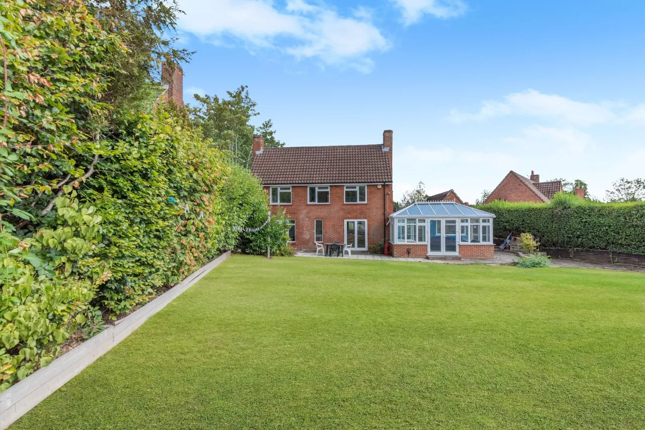 Sefton Paddock, Stoke Poges, SL2, photo 2