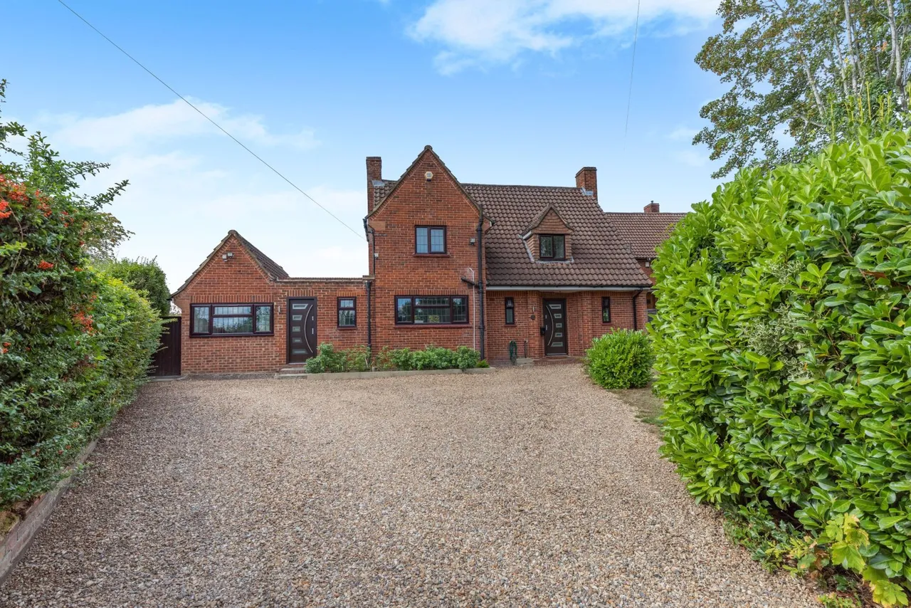 3 bed house for sale, Sefton Paddock, Stoke Poges, SL2