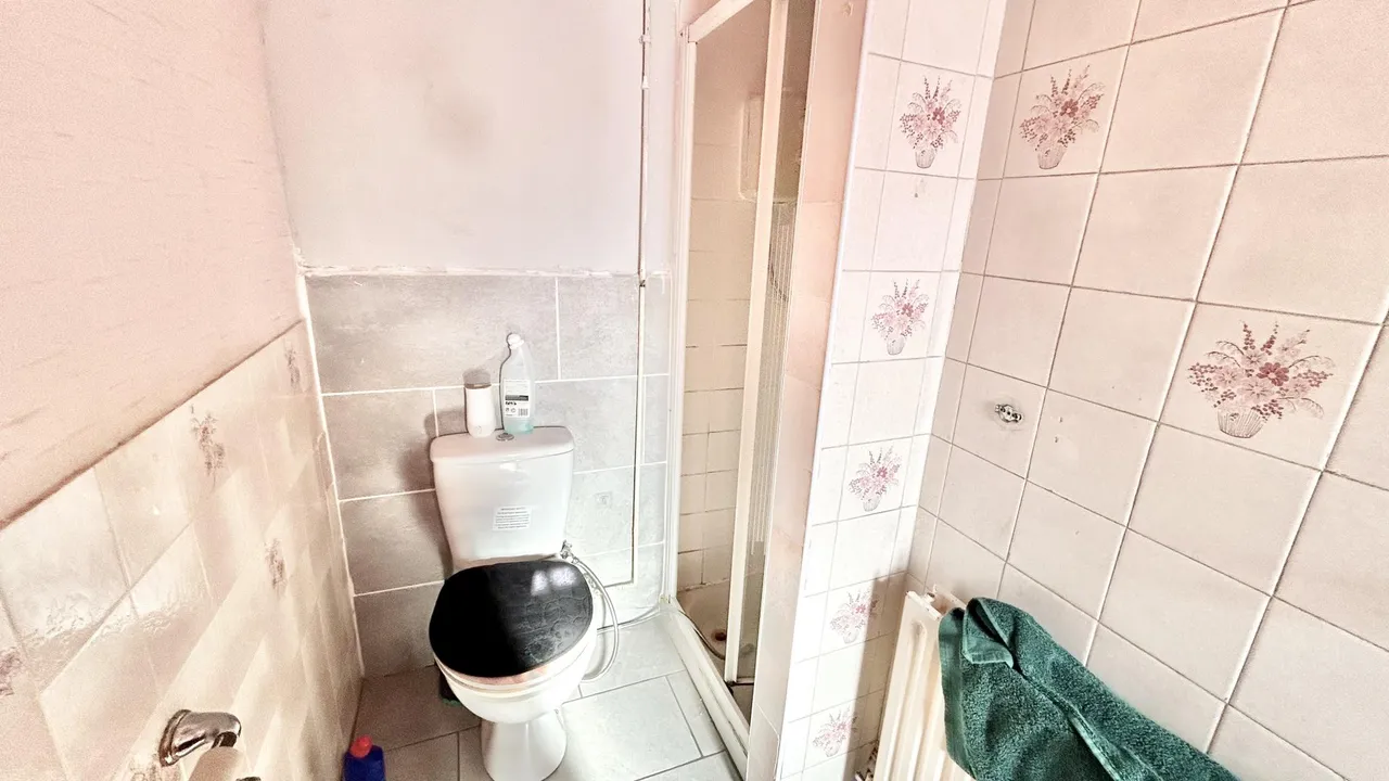 Limeside Road, Oldham, OL8, photo 8