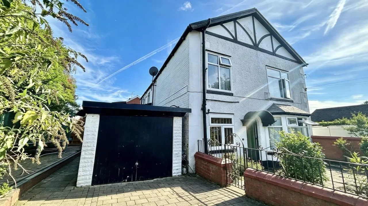 Limeside Road, Oldham, OL8, photo 12