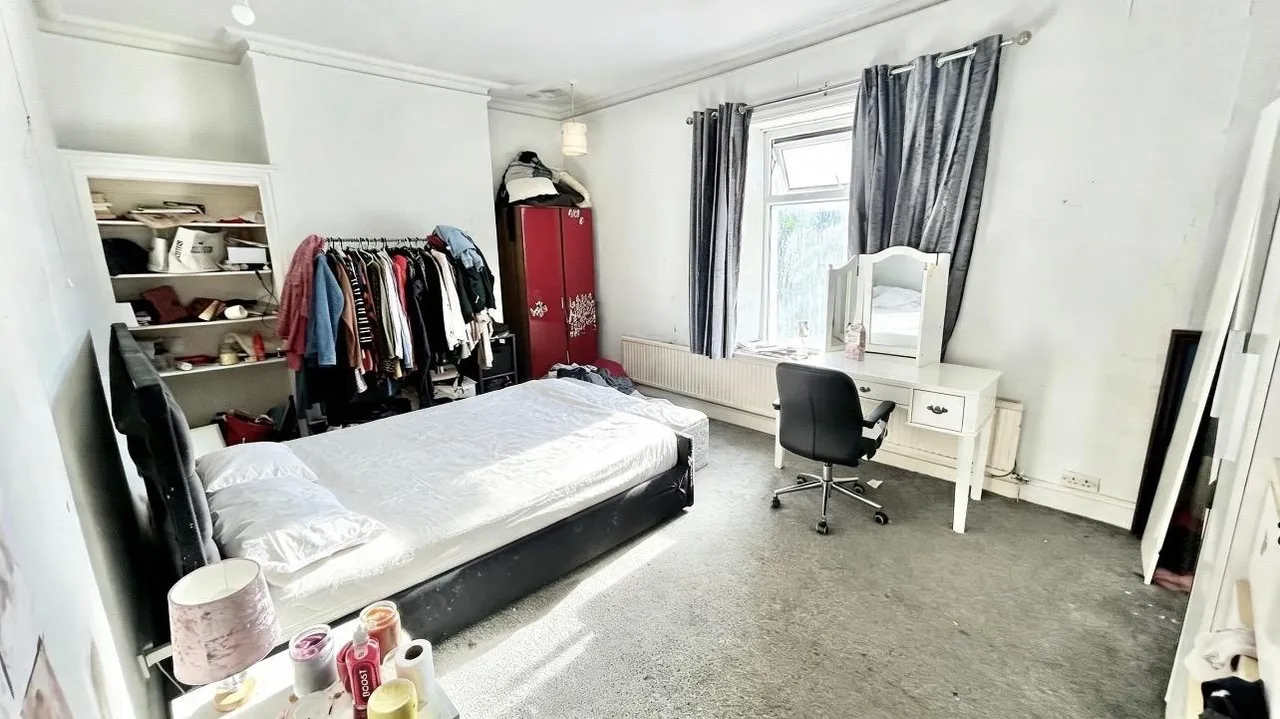 Limeside Road, Oldham, OL8, photo 19