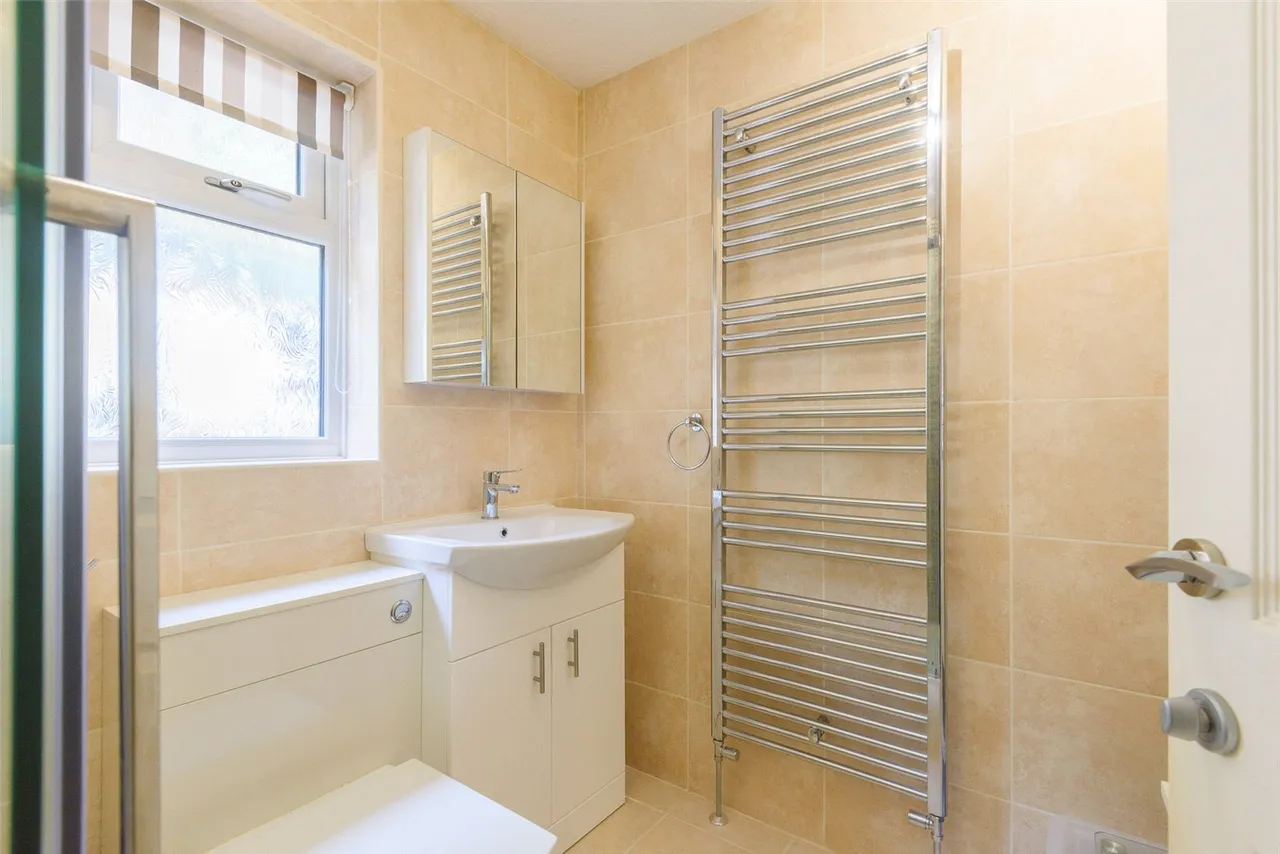 Hillside Avenue, Newtown, Powys, SY16 2PS, photo 17