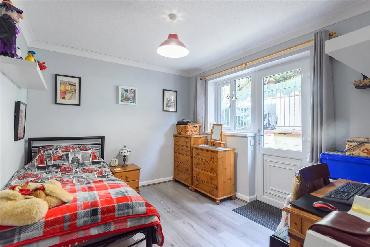 Hillside Avenue, Newtown, Powys, SY16 2PS, photo 16