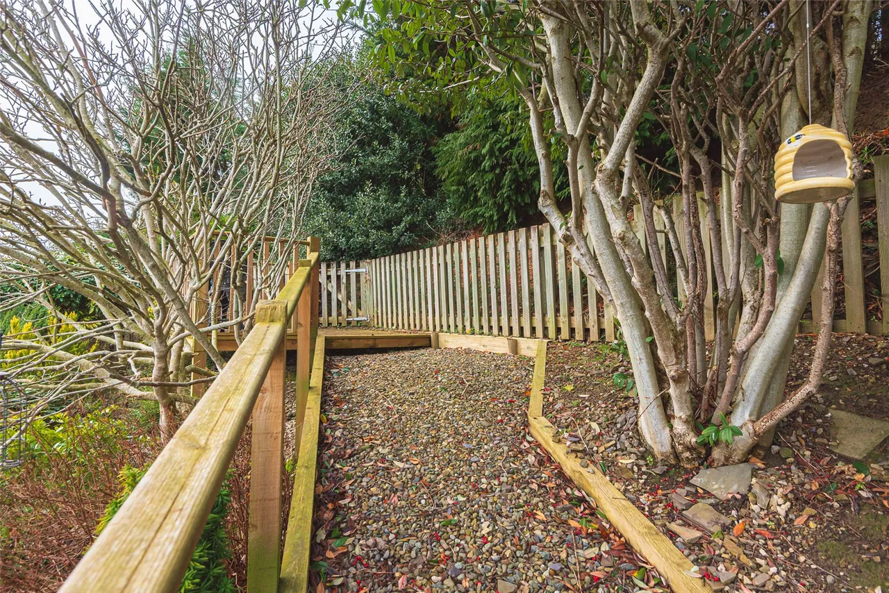 Hillside Avenue, Newtown, Powys, SY16 2PS, photo 20