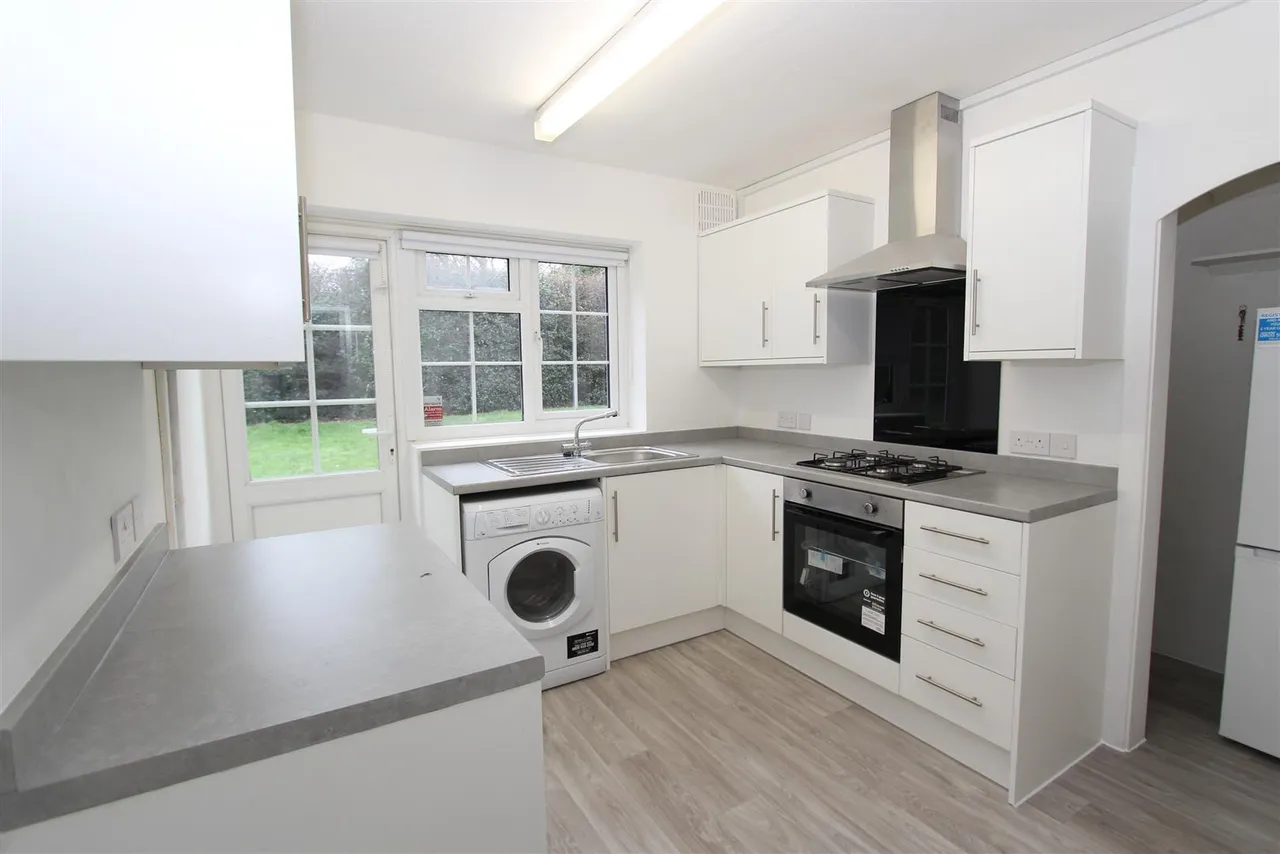 The Glen, Northwood, HA6 2UR, photo 4
