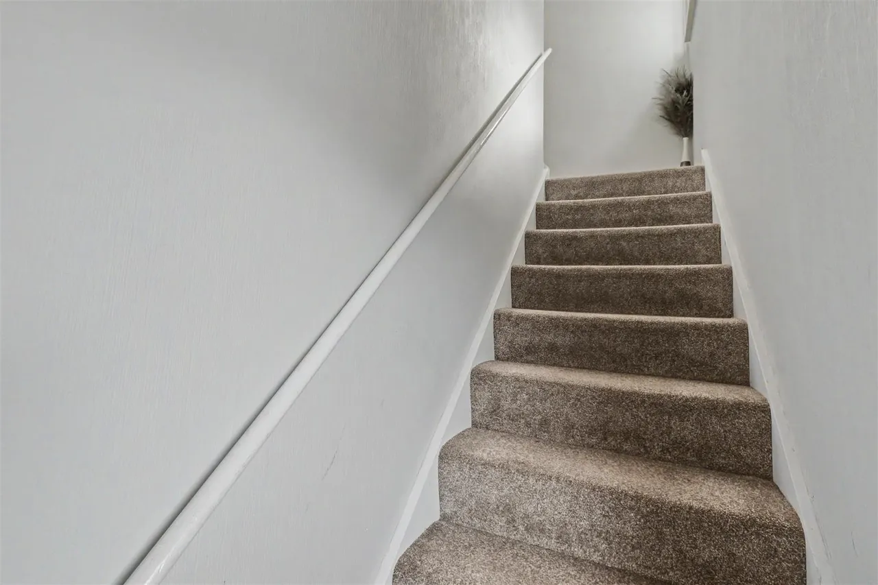 Lenton Manor, Nottingham, NG7, photo 7