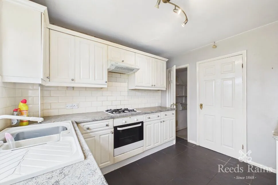 Edinburgh Drive, North Anston, South Yorkshire, S25, photo 5