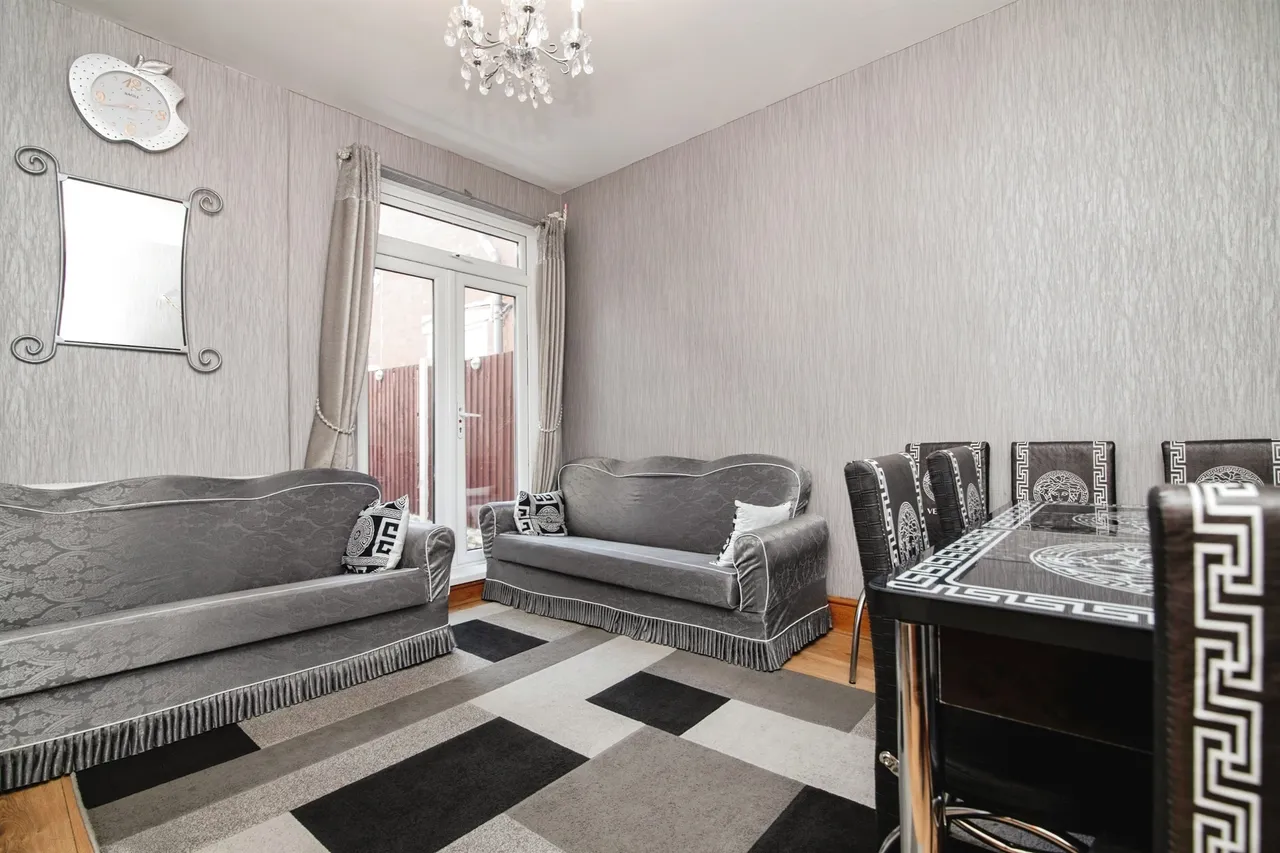Bearwood Road, Smethwick, B66, photo 6