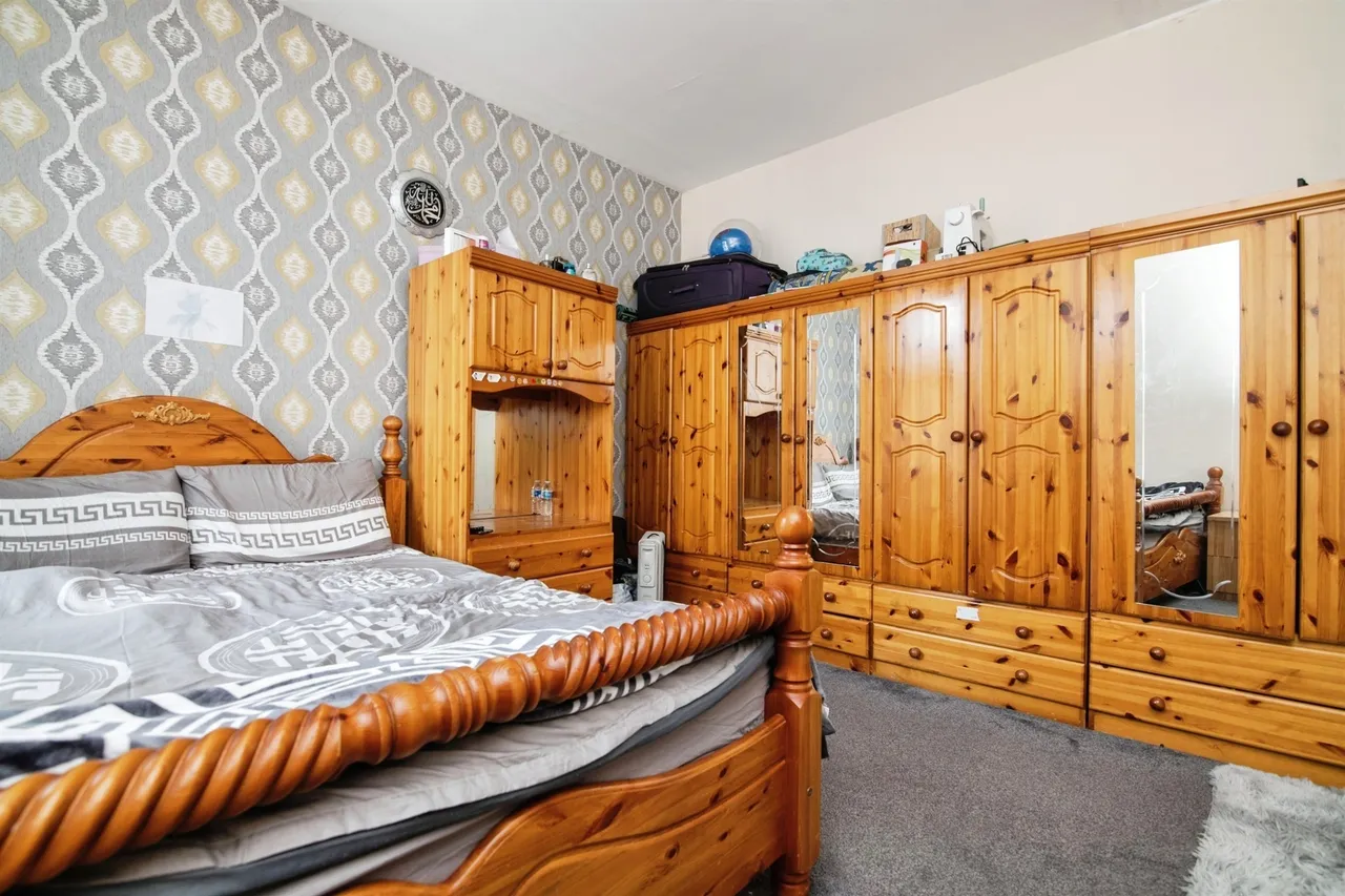 Bearwood Road, Smethwick, B66, photo 15
