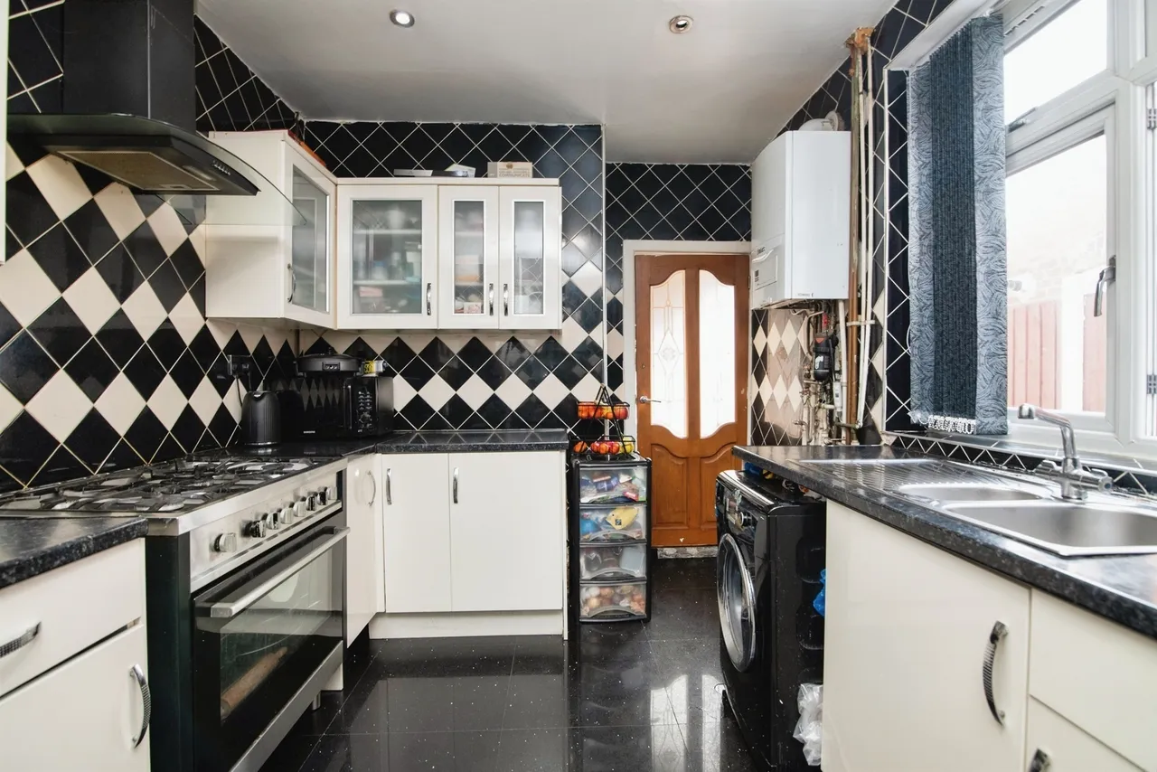 Bearwood Road, Smethwick, B66, photo 8