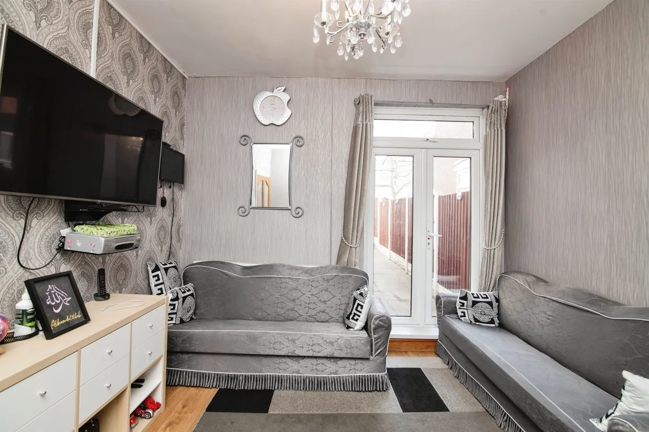 Bearwood Road, Smethwick, B66, photo 3