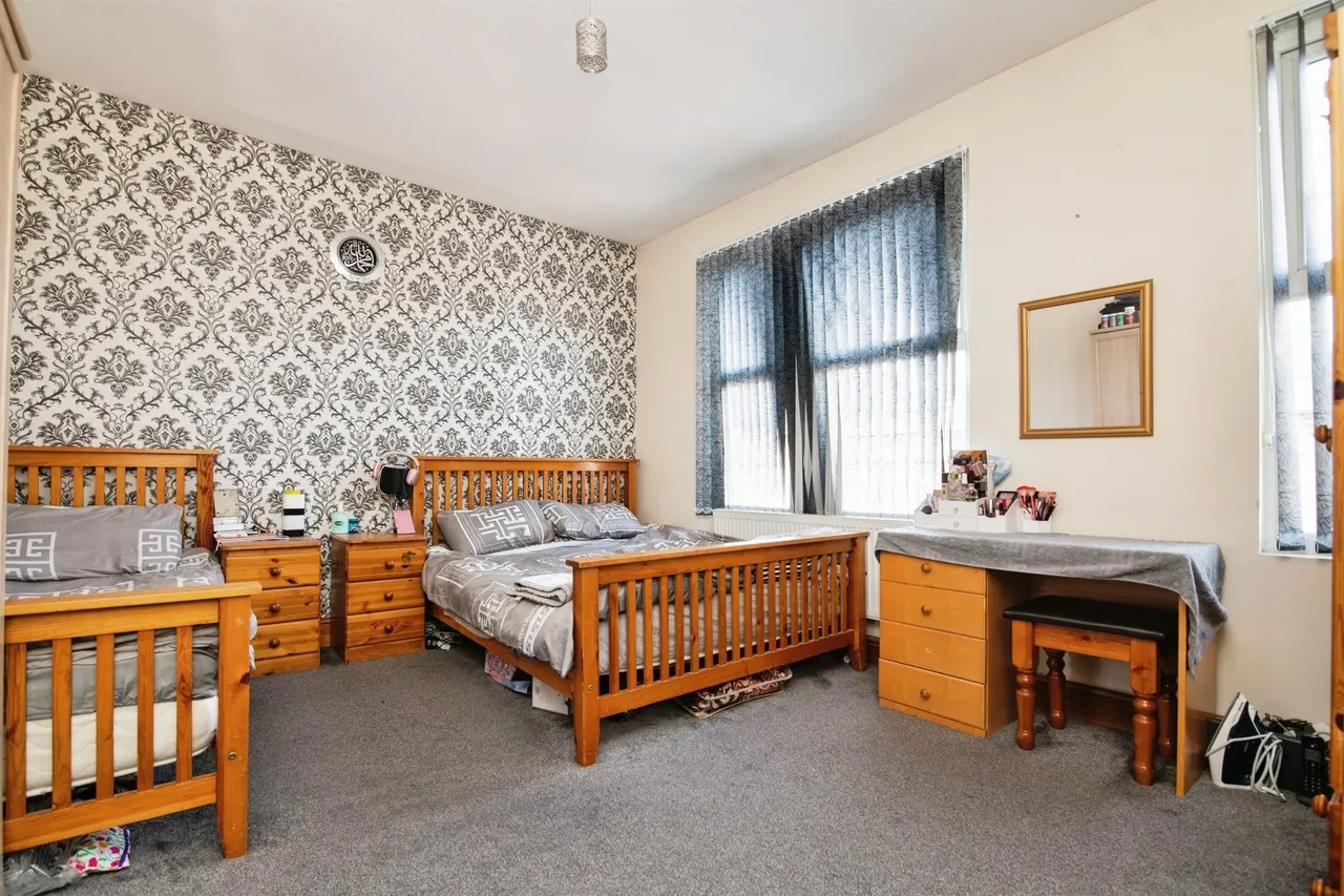 Bearwood Road, Smethwick, B66, photo 12