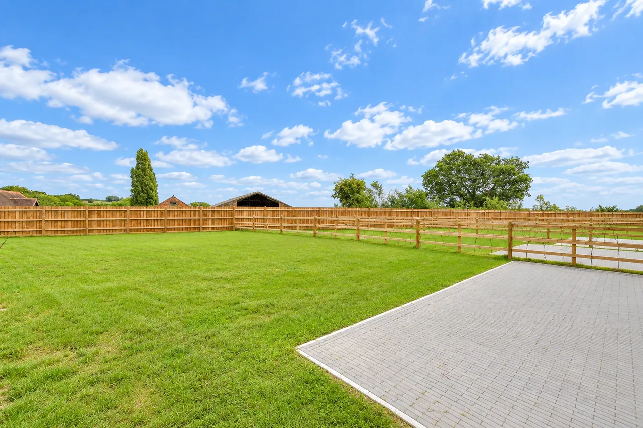 Hartfield Road, Cowden, TN8, photo 18