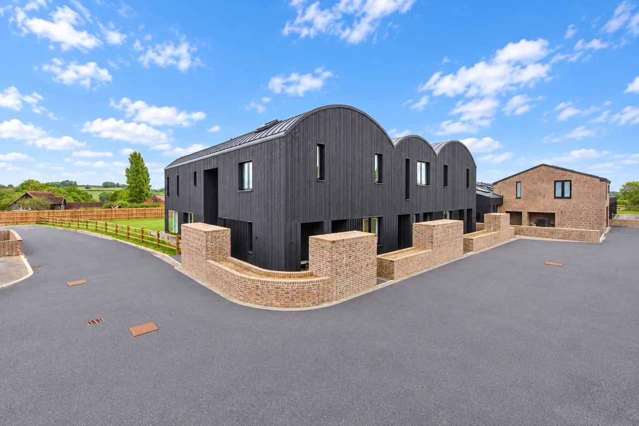 Hartfield Road, Cowden, TN8, photo 20