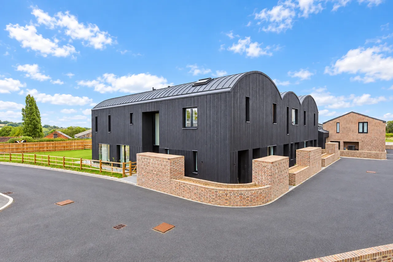 Hartfield Road, Cowden, TN8, photo 19