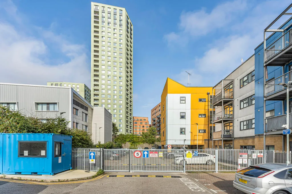 Maltings Close, London, E3, photo 16