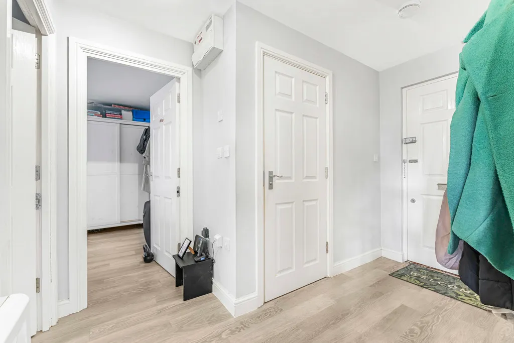 Maltings Close, London, E3, photo 15