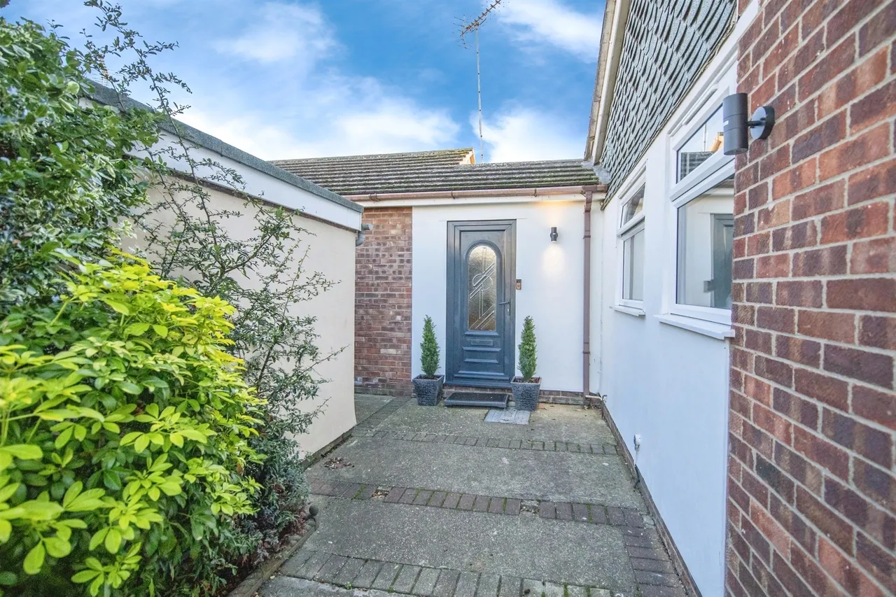 Litchfield, Harwich, photo 4