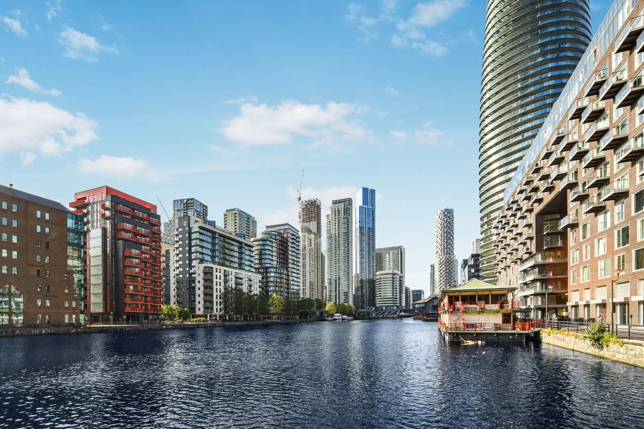 Pan Peninsula Square, Canary Wharf, E14, photo 19