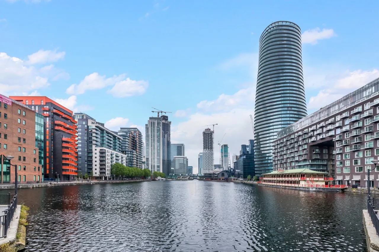 Pan Peninsula Square, Canary Wharf, E14, photo 20