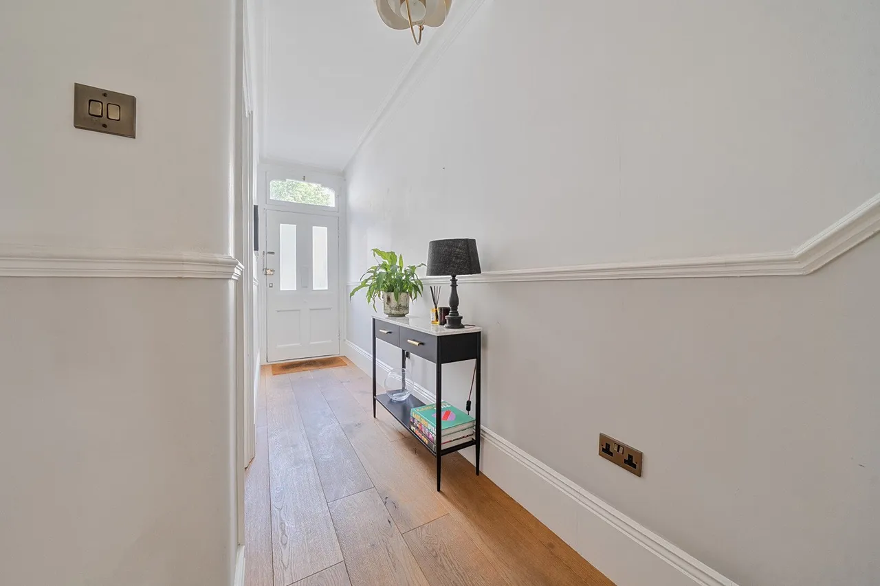 Quentin Road, SE13, photo 28