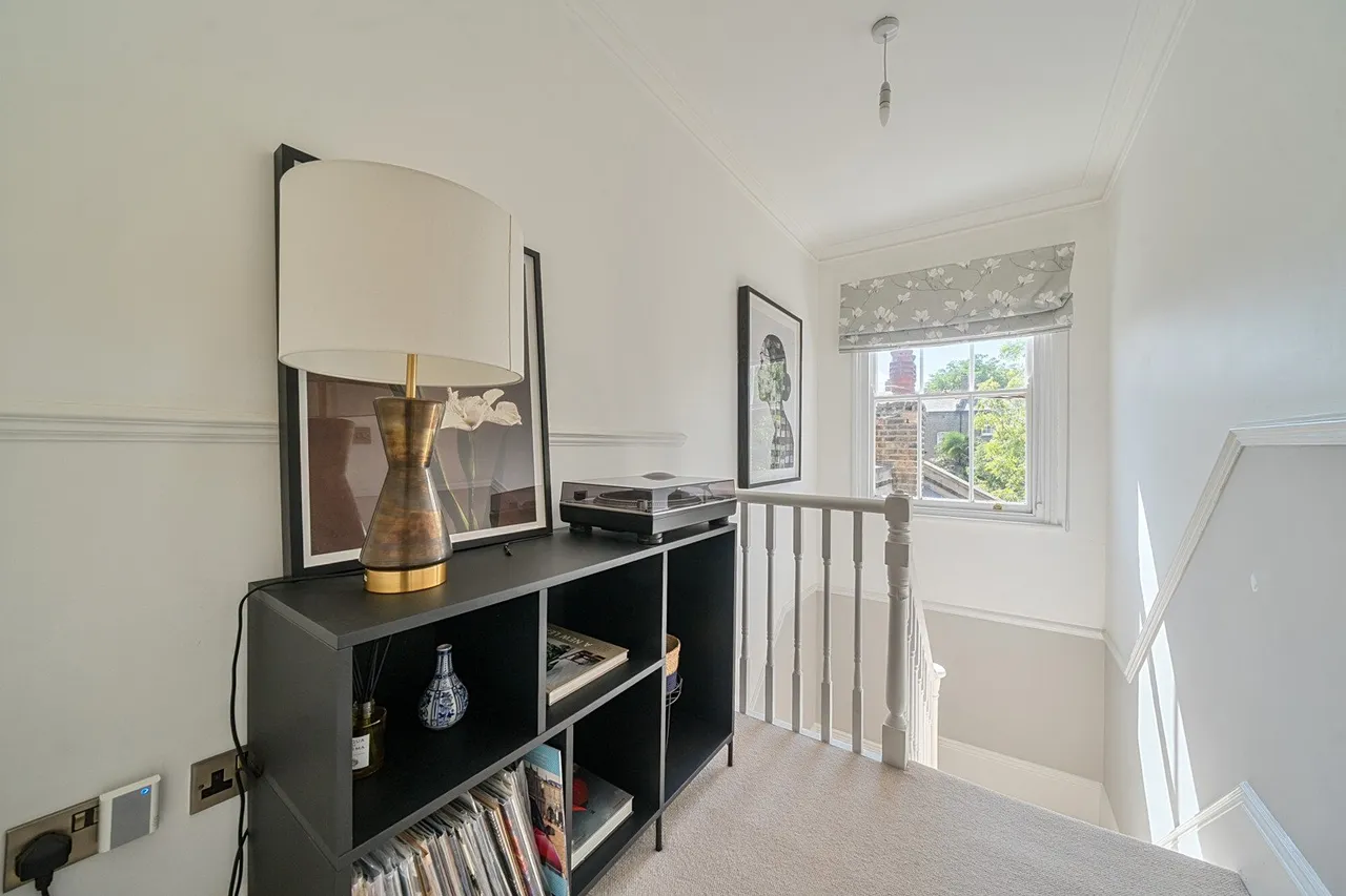 Quentin Road, SE13, photo 32