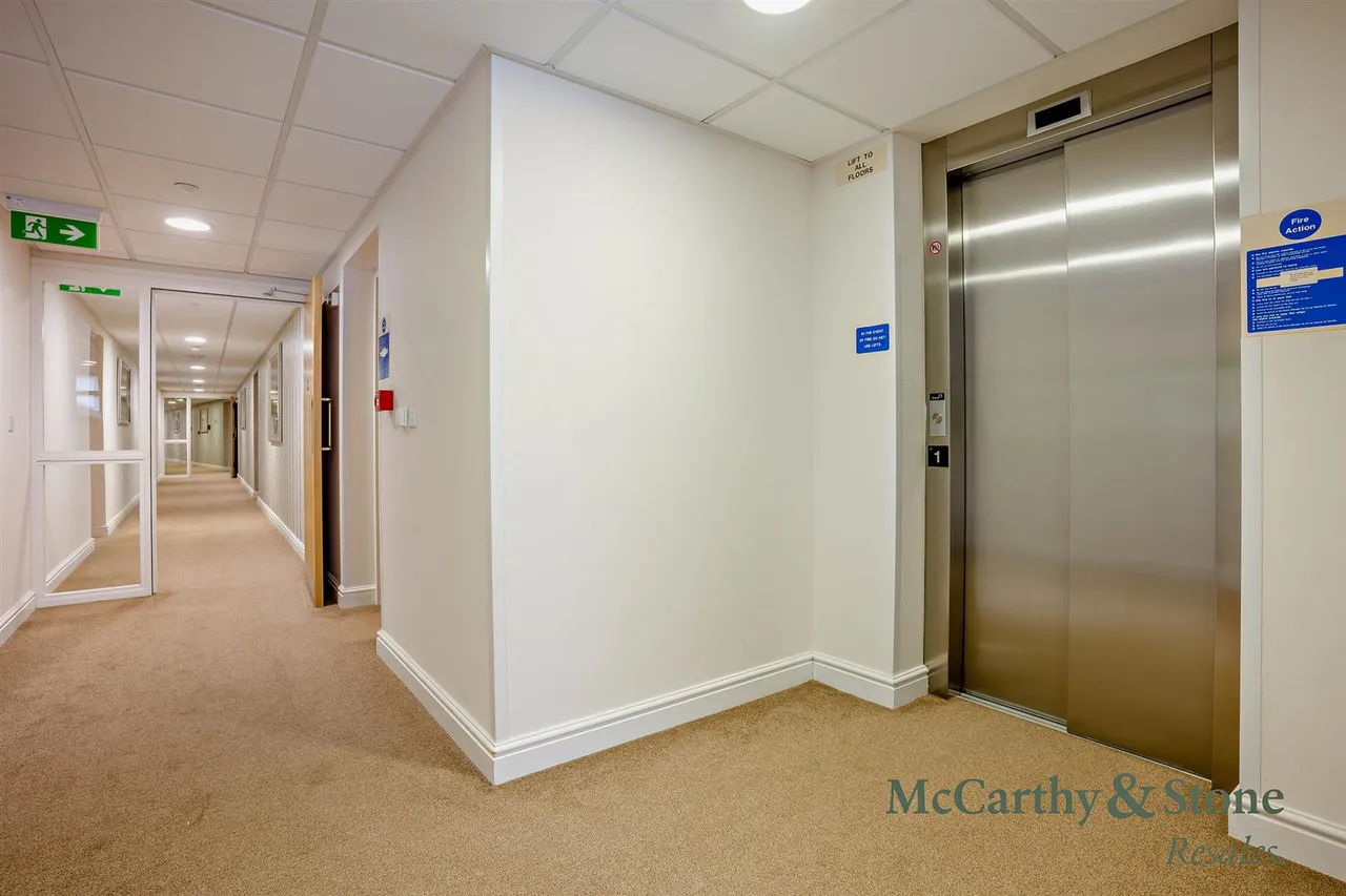 Salisbury Street, Amesbury, SP4, photo 16