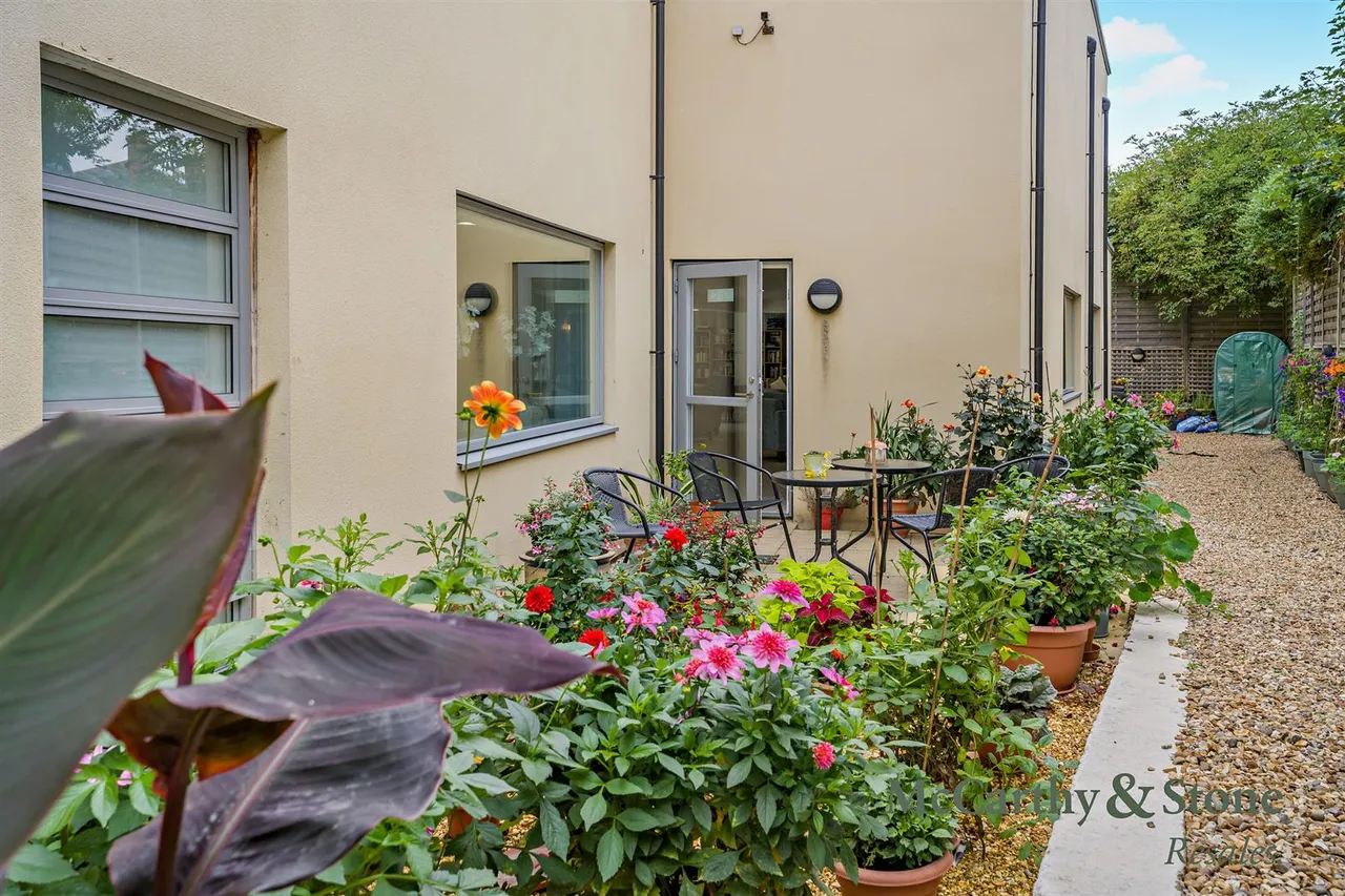 Salisbury Street, Amesbury, SP4, photo 19