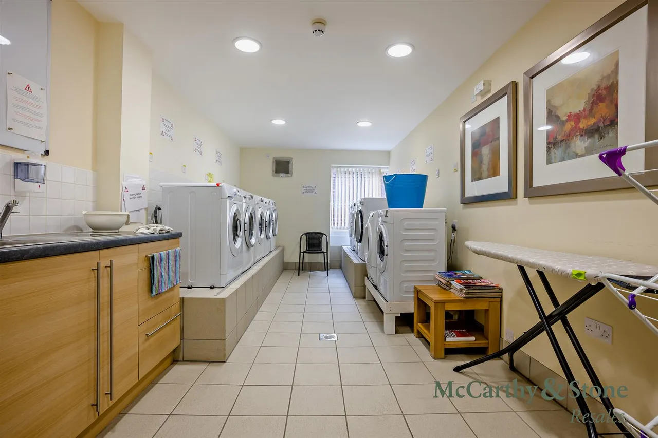 Salisbury Street, Amesbury, SP4, photo 24