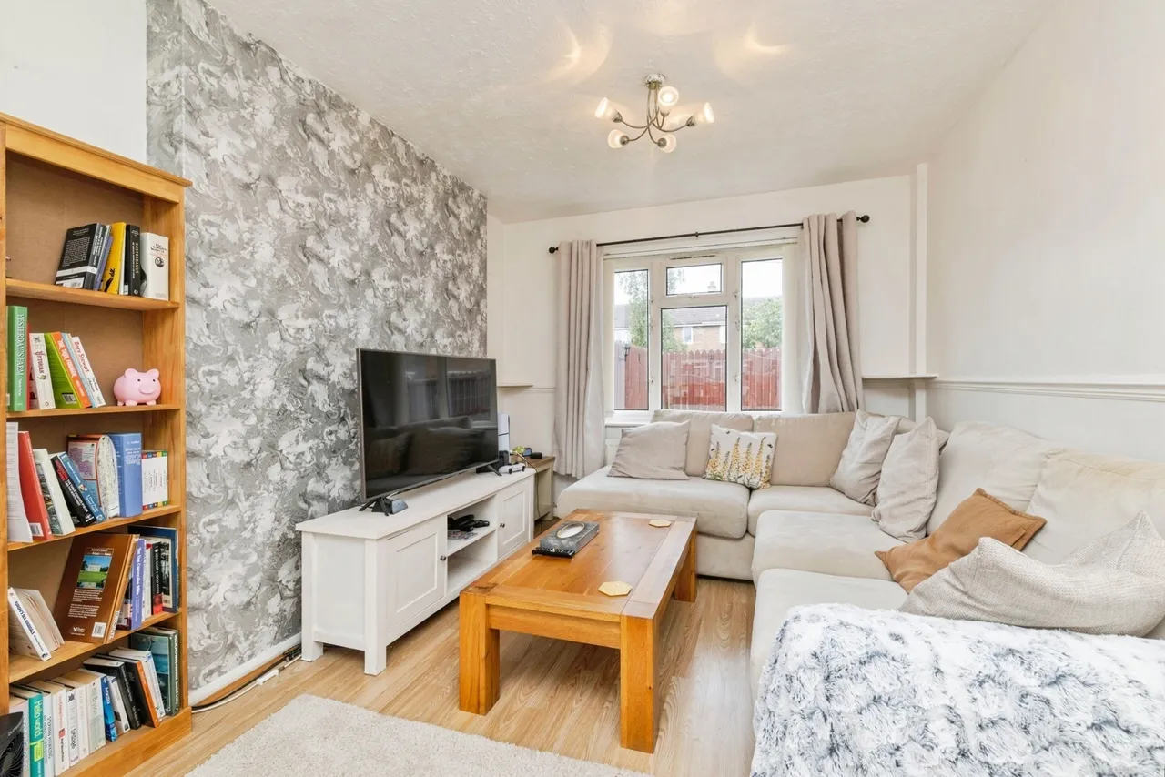 Pateley Moor Crescent, Darlington, Durham, DL1, photo 2