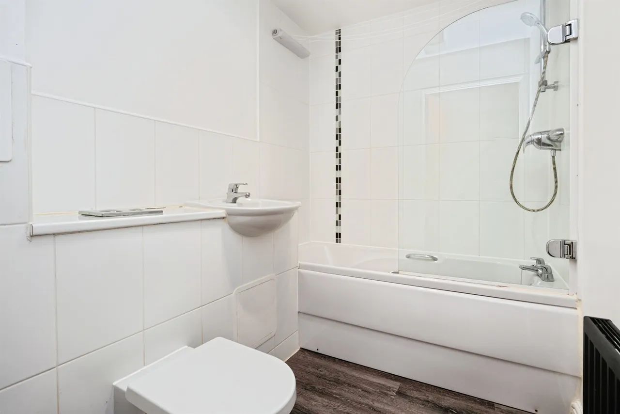 Medway Drive, Tunbridge Wells, photo 8