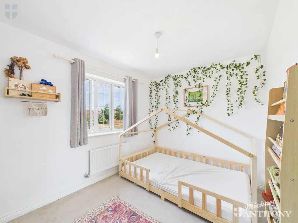 Comet Way, Aylesbury, HP18 1AJ, photo 5