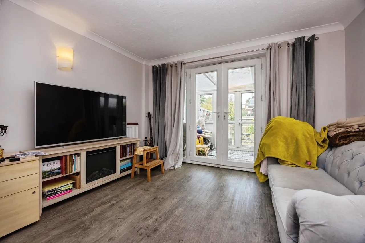 Chesham Road, Guildford, GU1, photo 9