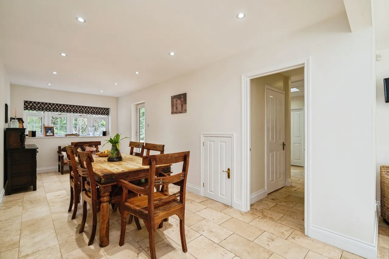 Charles Close, Wroxham, Norwich, Norfolk, NR12, photo 18