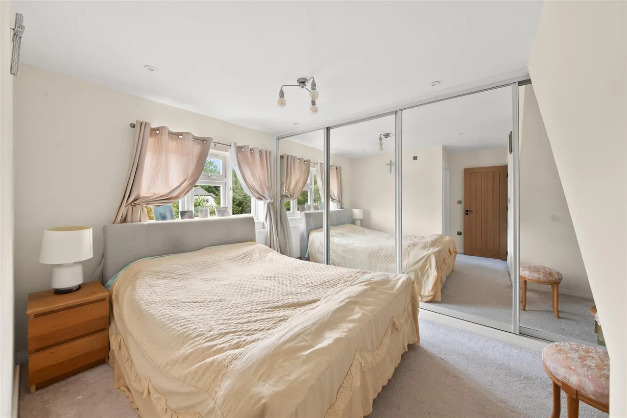 Hercies Road, Hillingdon, photo 10