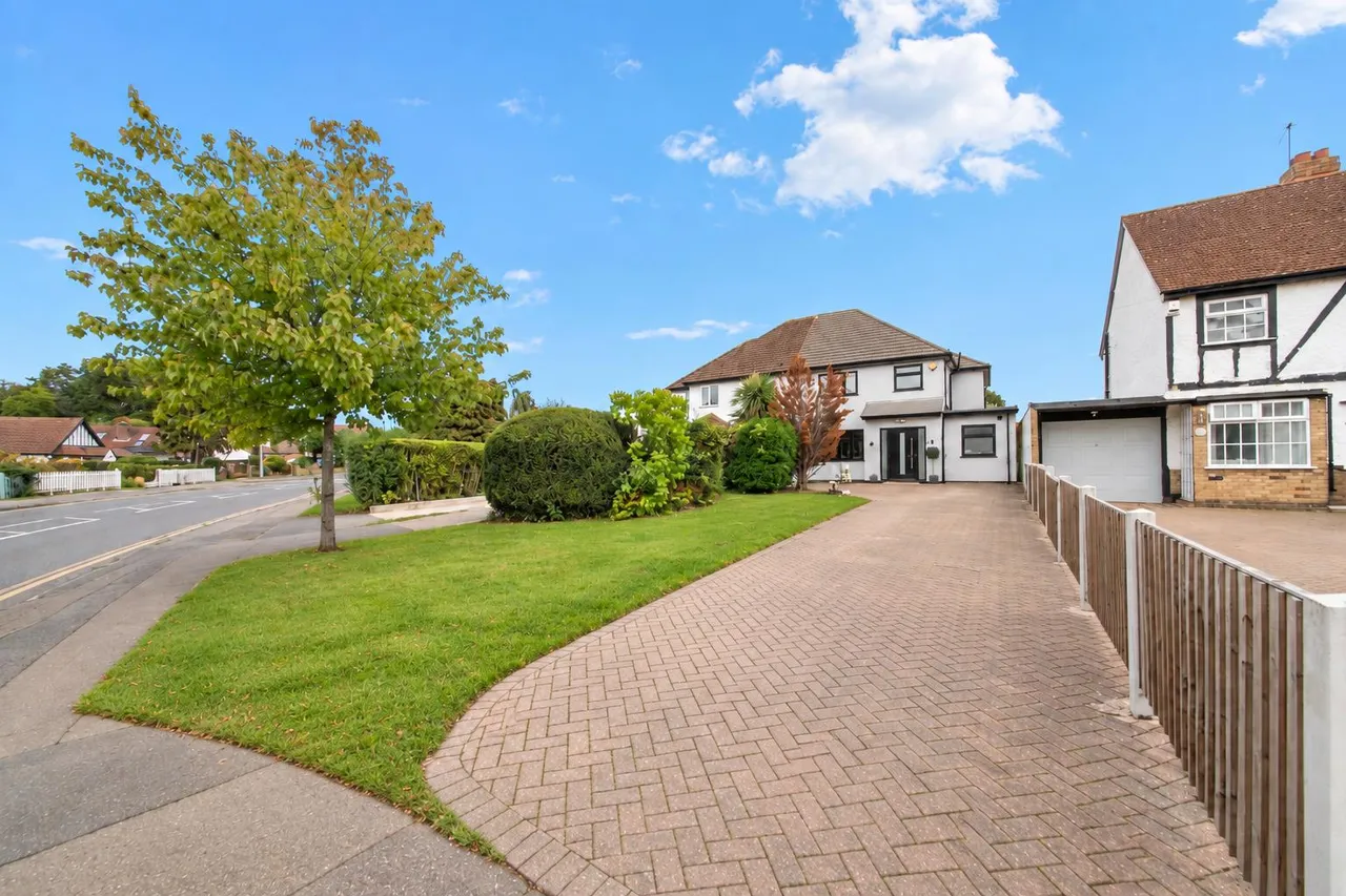 3 bed property for sale, Hercies Road, Hillingdon