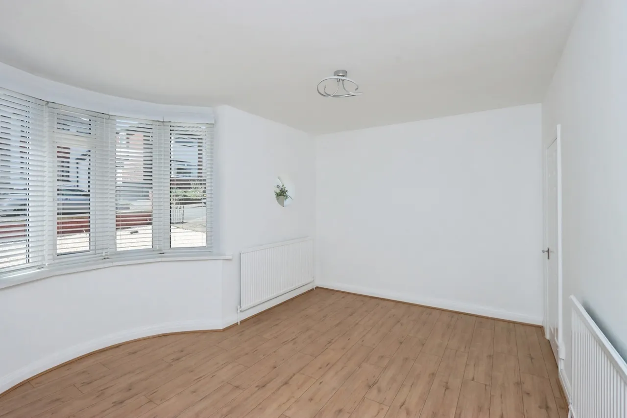 Foxwood Avenue, Sheffield, S12, photo 16