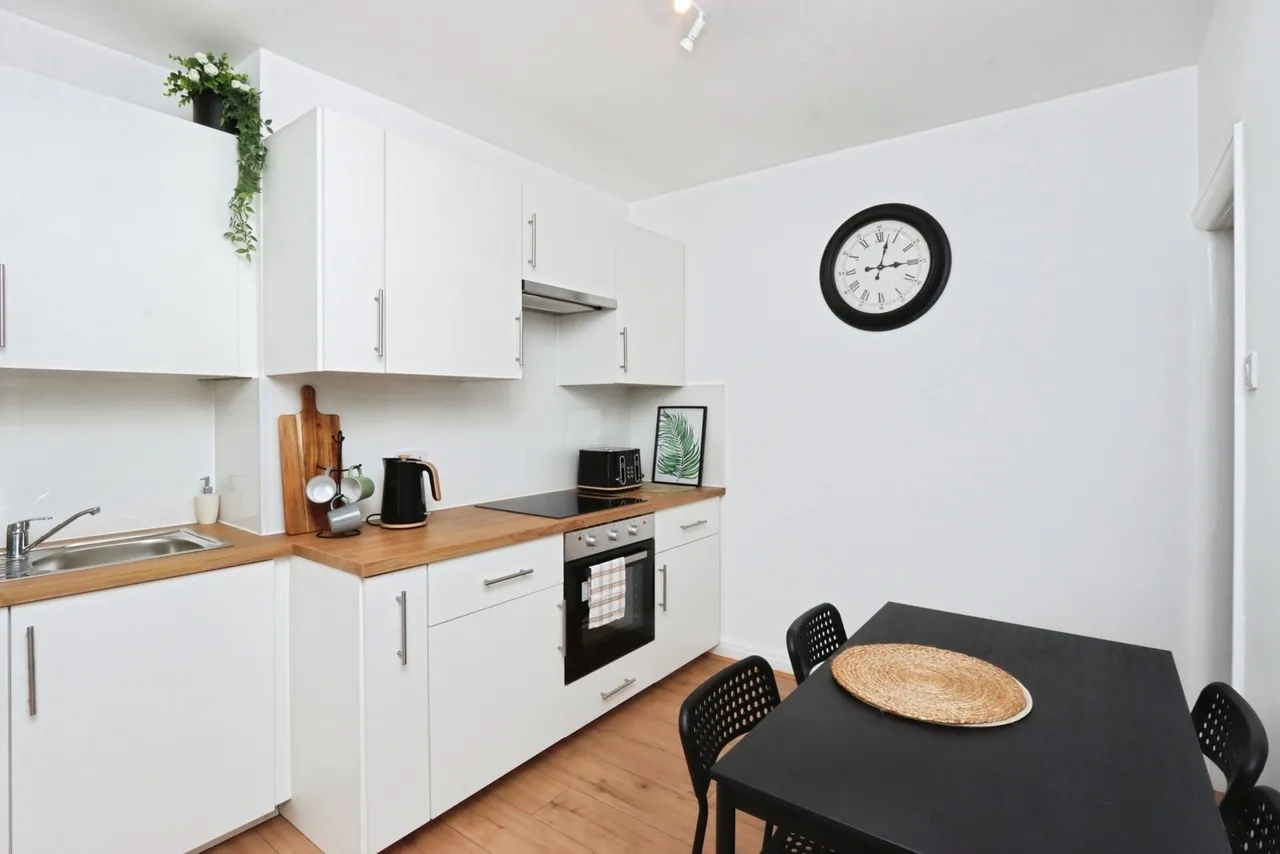 Foxwood Avenue, Sheffield, S12, photo 12