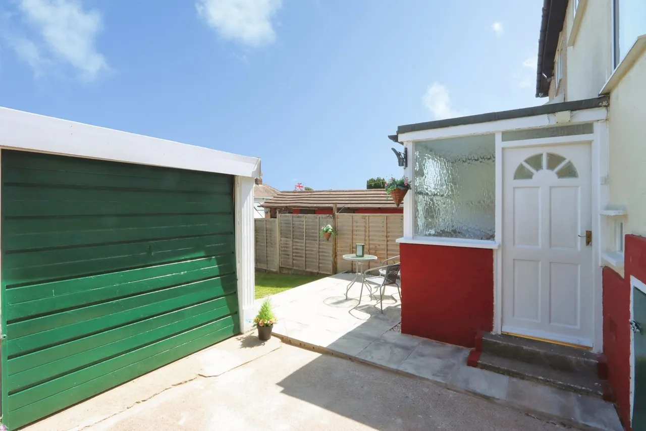 Foxwood Avenue, Sheffield, S12, photo 11