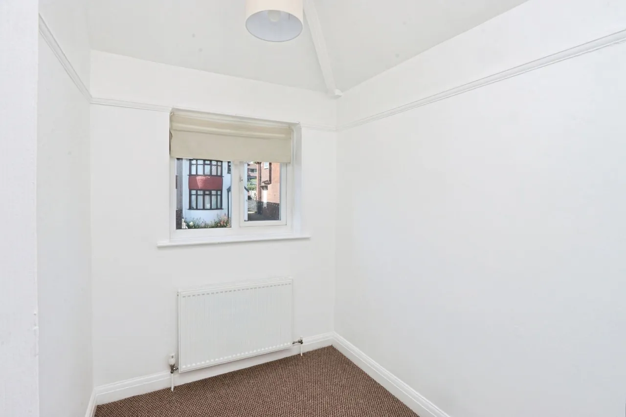 Foxwood Avenue, Sheffield, S12, photo 8