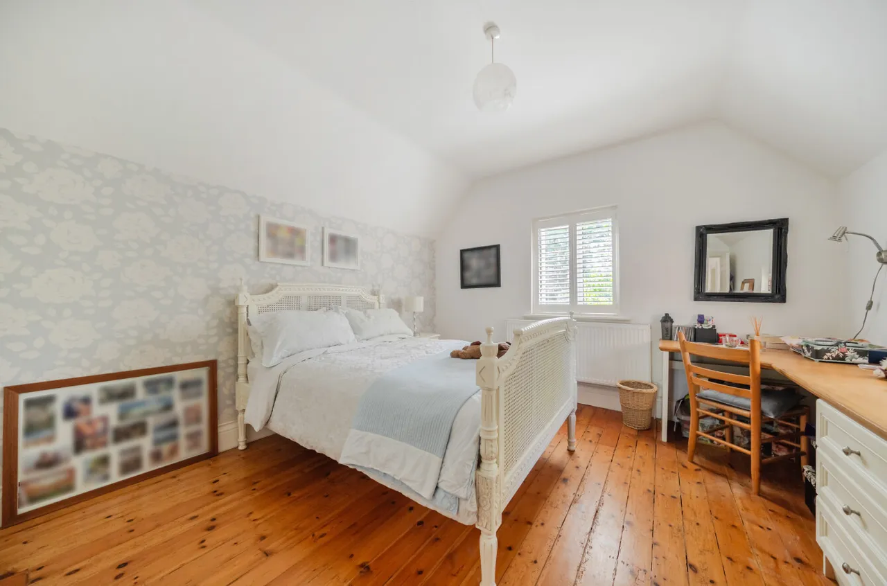Crawley Hill, Camberley, GU15, photo 25