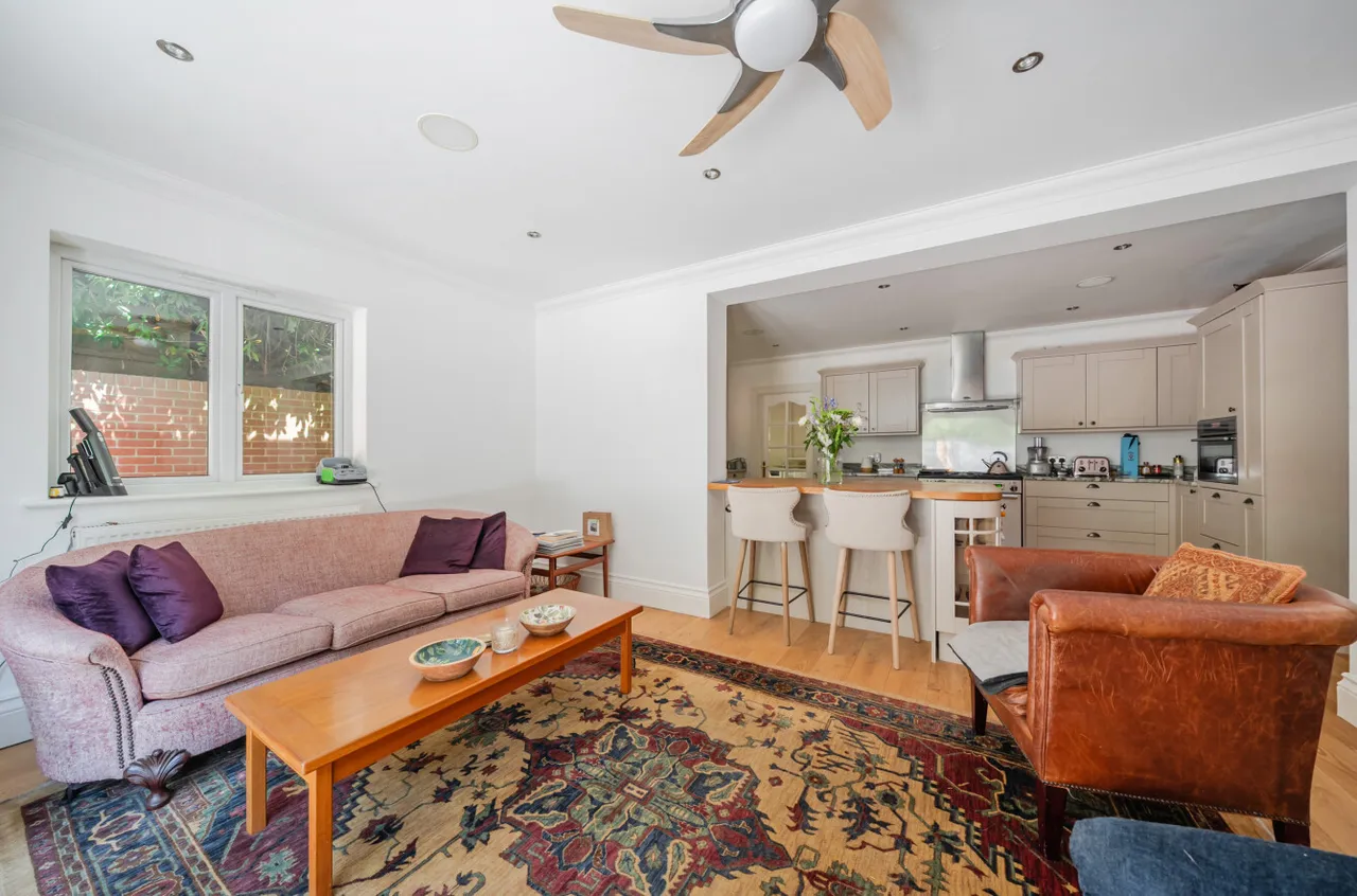 Crawley Hill, Camberley, GU15, photo 16