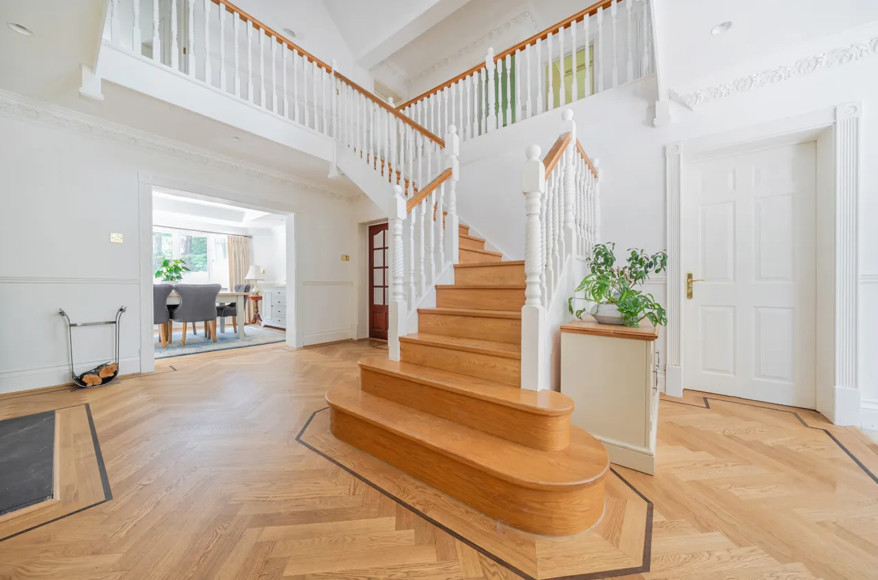 Crawley Hill, Camberley, GU15, photo 22