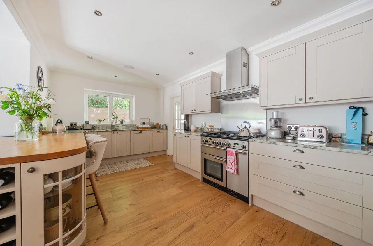 Crawley Hill, Camberley, GU15, photo 3