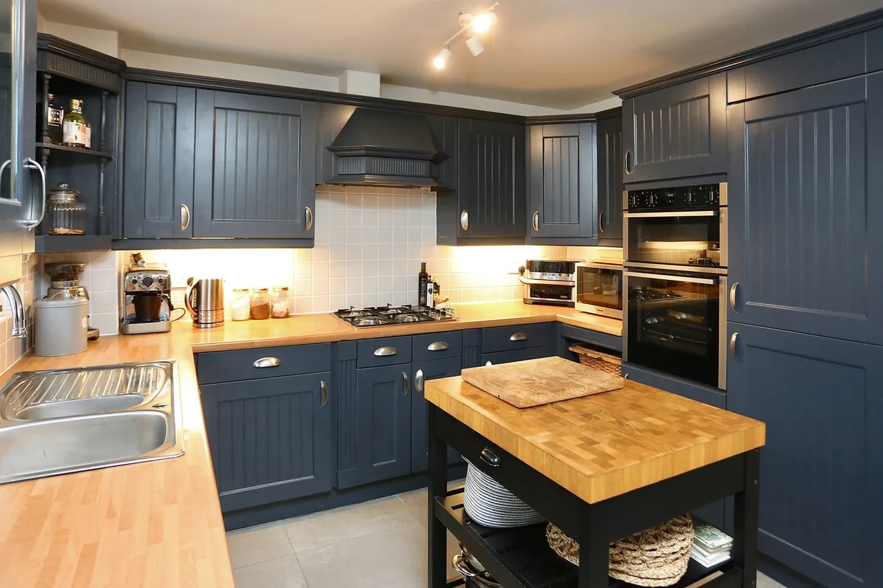 Bay Tree Lane, Abergavenny, NP7, photo 6