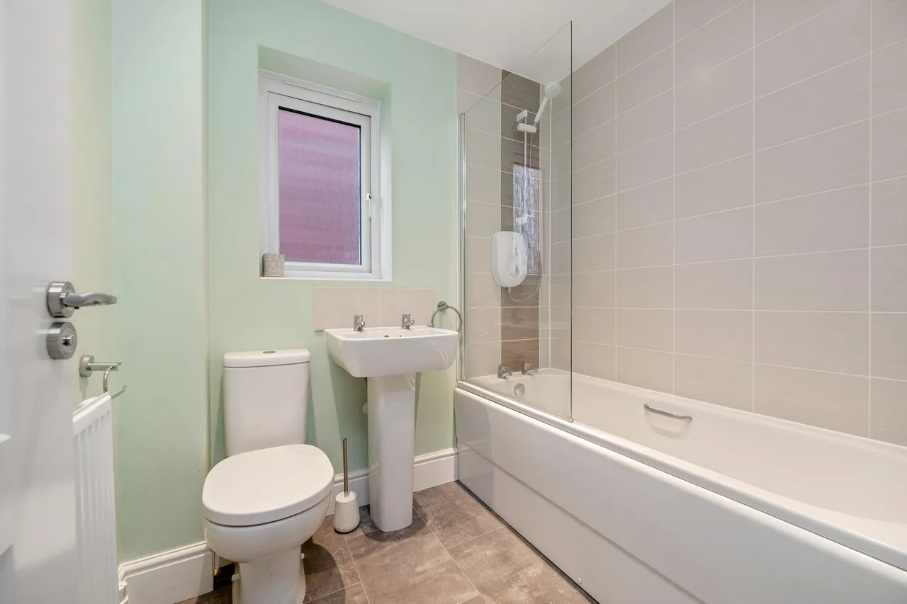 Maresfield Road, Barleythorpe, LE15, photo 11